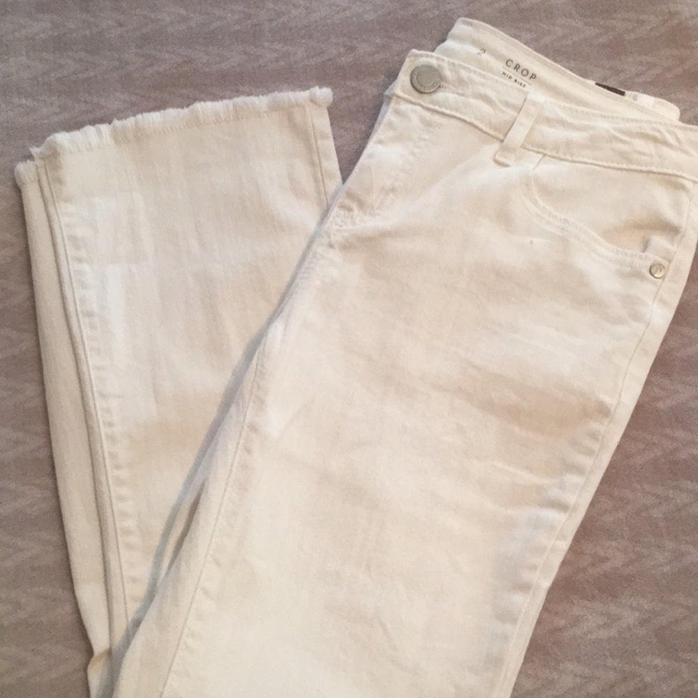 White Denim Mid Rise Crop